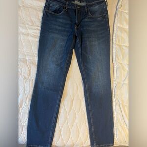 Brand new Old Navy Mid rise rockstar jeans